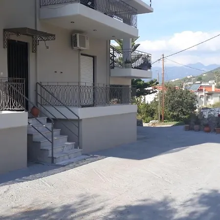 Kamari Apartments Verga Kalamata Exterior foto