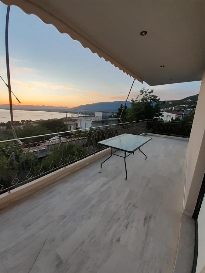 Apartment Kamari