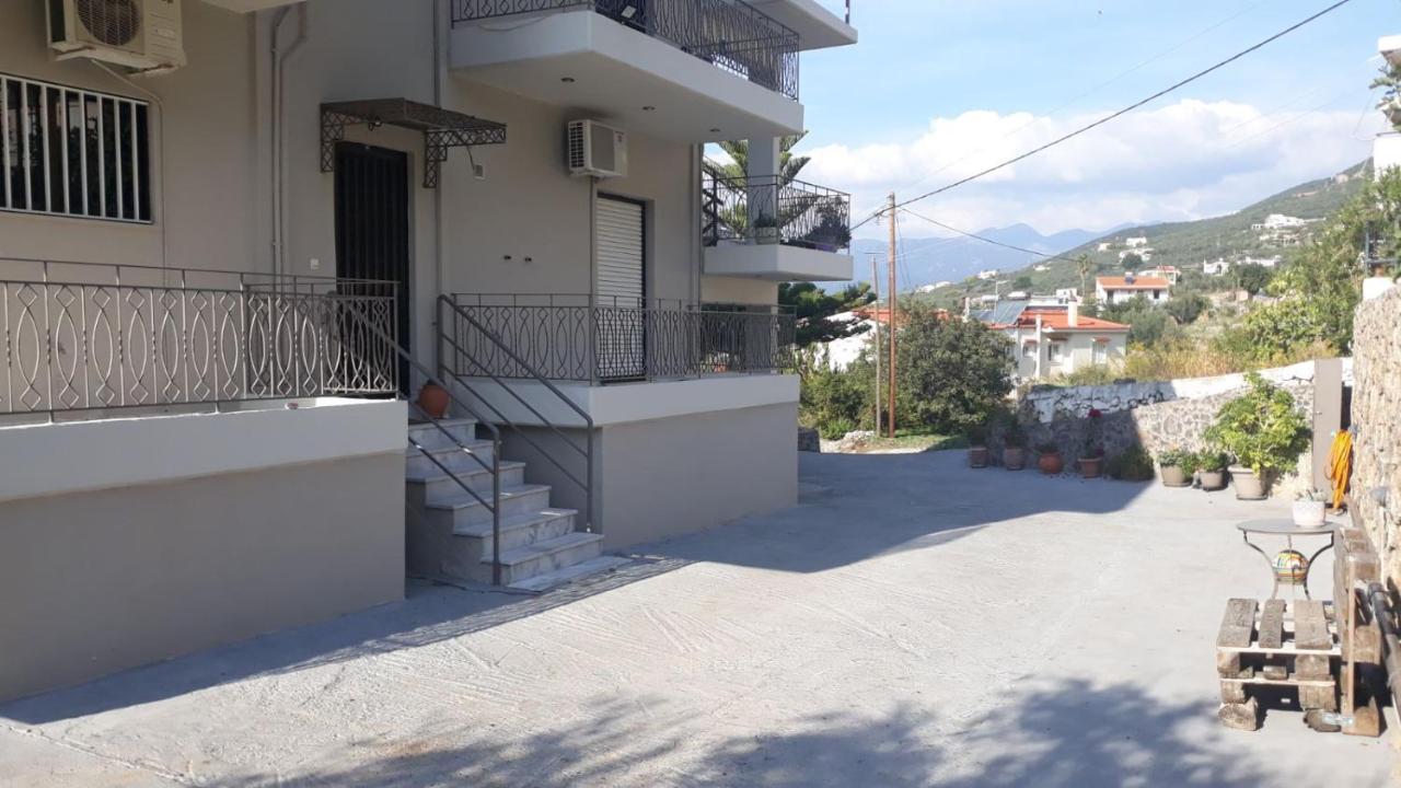 Apartment Kamari