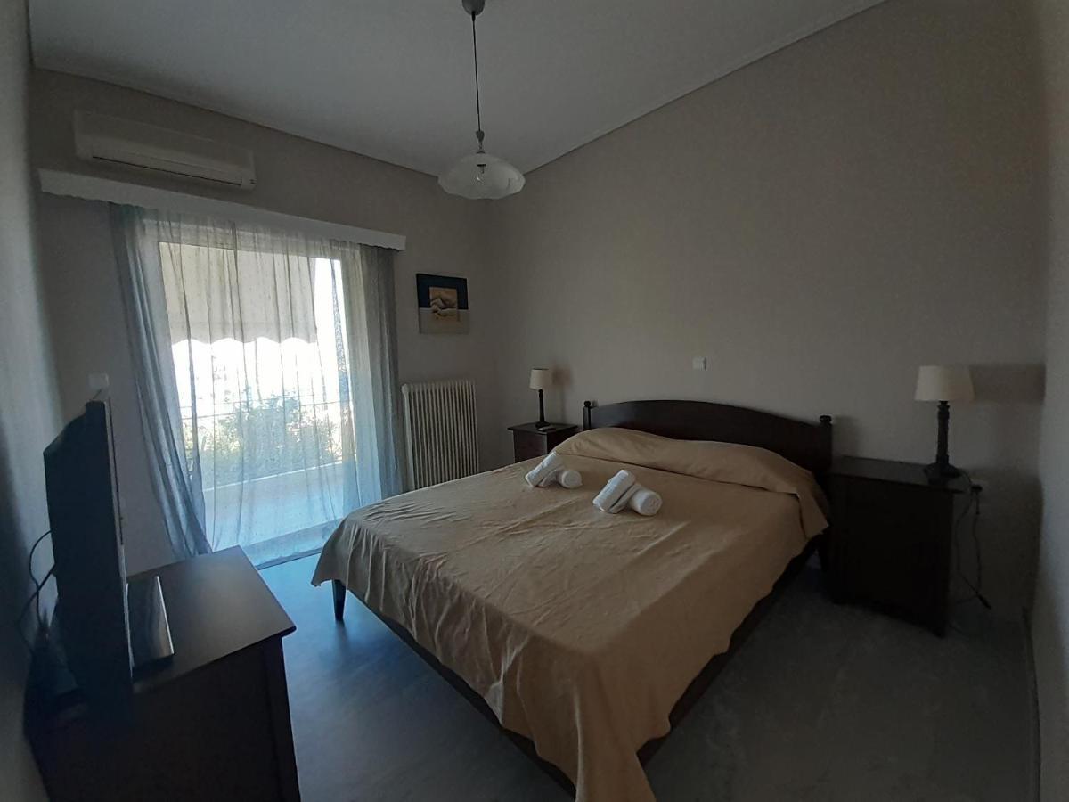 Kamari Apartment *